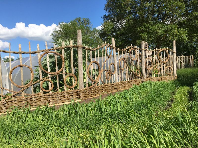 108 bespoke wreath fencing le manoir 108 bespoke wreath fencing le manoir