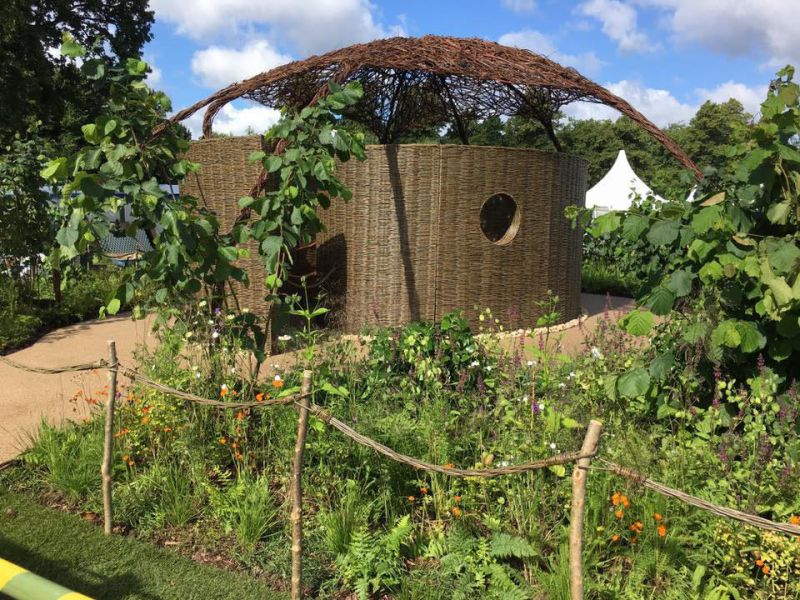 hampton court full garden hampton court full garden